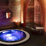 Cote Brune Hotel