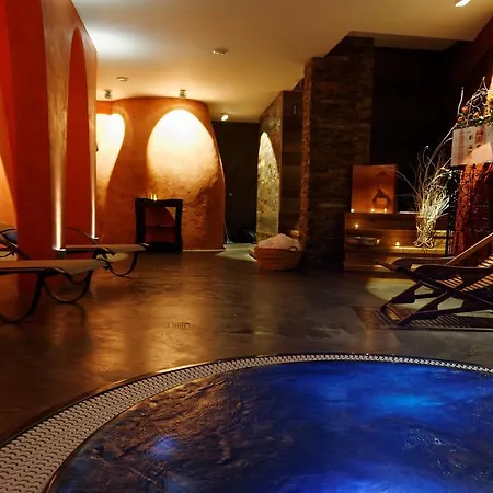 Cote Brune Hotel