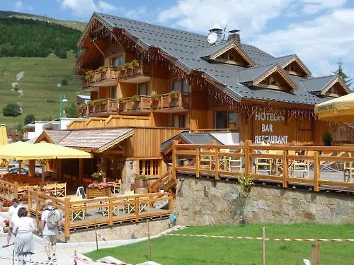 Cote Brune Hotell 4*