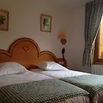 Cote Brune فندق لو دوز آلب